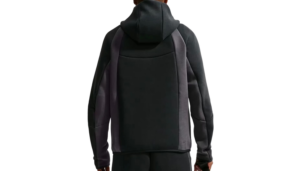 Nike Tech Fleece - Black